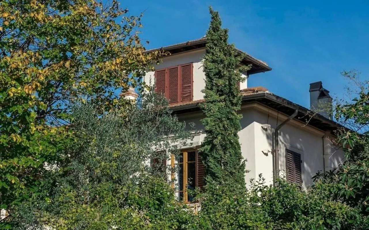 Villa Galli Calenzano 0*,
